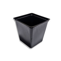 Maceta Carluccio Cuadrada 9.7*9.7CM (600CC)